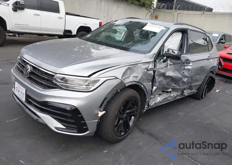 2023 Volkswagen Tiguan 2.0T Se R-Line Black из США, поврежденный, VIN 3VVCB7AX3PM058186